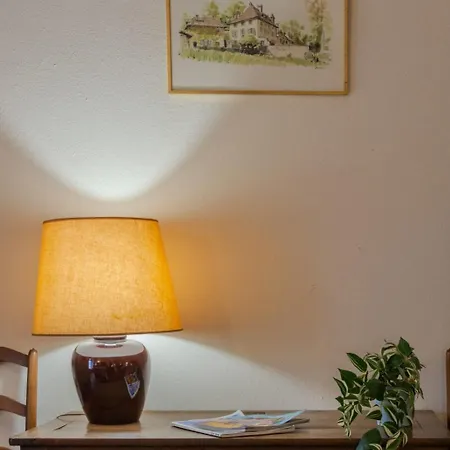 Chartreuse De La Sylve Bénite Karakteristieke Met Grote Capaciteit * Courerie