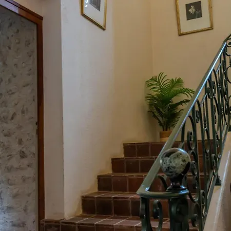 Chartreuse De La Sylve Bénite Karakteristieke Met Grote Capaciteit Vakantiehuis *