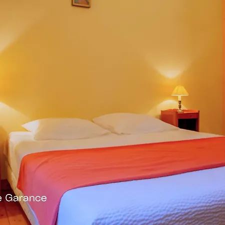 Chartreuse De La Sylve Bénite Karakteristieke Met Grote Capaciteit *